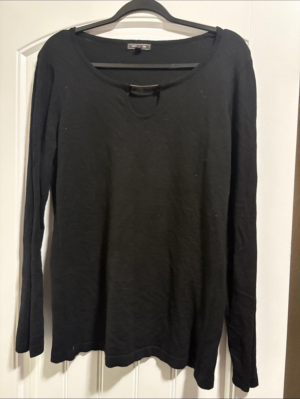 LERY & ME Women's Black Long-Sleeve Sweatshirt
